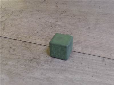 OPEL ASTRA F 94-02 Relé