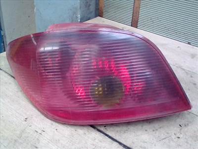 PEUGEOT 307 01-05 Bal hátsó lámpa