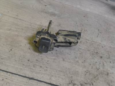 RENAULT CLIO 98-01 Csomagtérajtó dugózár