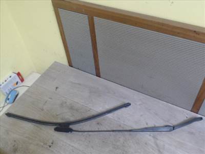 RENAULT Fluence 2013.01.01- Ablaktörlő kar bal első