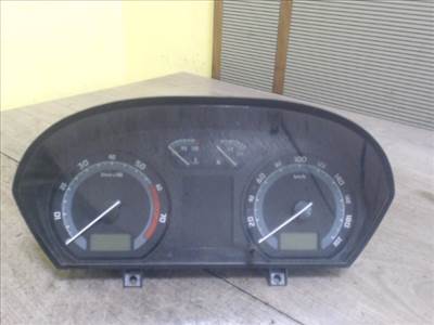 SKODA FABIA 99-07 Kilóméteróra