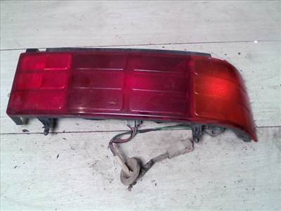 SUZUKI SWIFT 89-96 Jobb hátsó lámpa