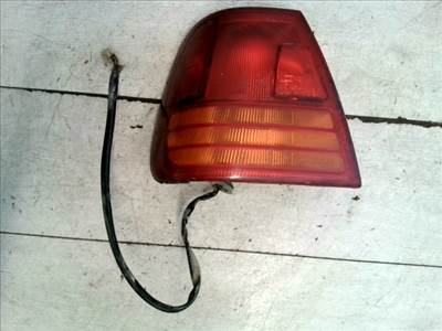 SUZUKI SWIFT 96-05 Bal hátsó lámpa