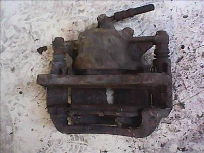 TOYOTA CARINA E 92.04-97.07 Jobb első féknyereg munkahengerrel