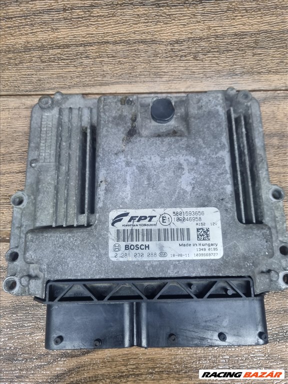 Iveco Daily (6th gen) motorvezérlő elektronika  0281030088 1. kép