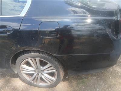 Lexus GS 450  bal hátsó komplett vágott negyed 