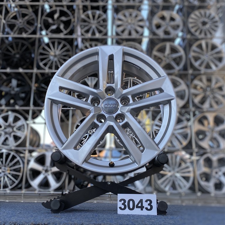 (3043)    Audi 17 gyári alufelni felni, 5x112, A4 A3 1. kép