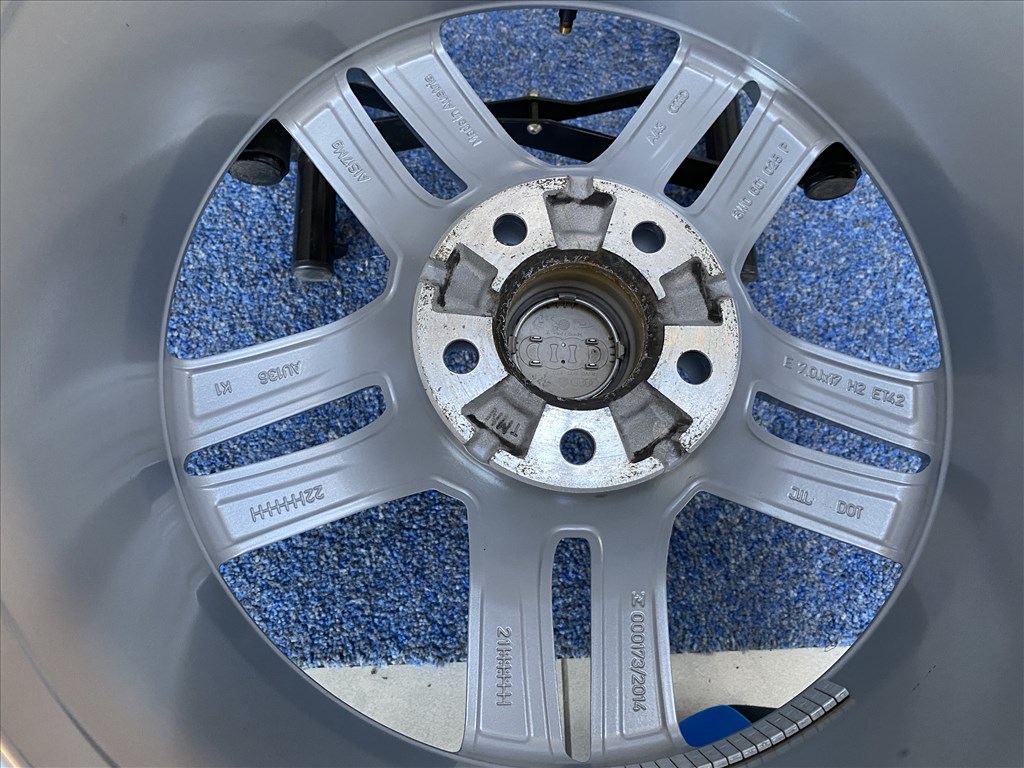 (3043)    Audi 17 gyári alufelni felni, 5x112, A4 A3 2. kép