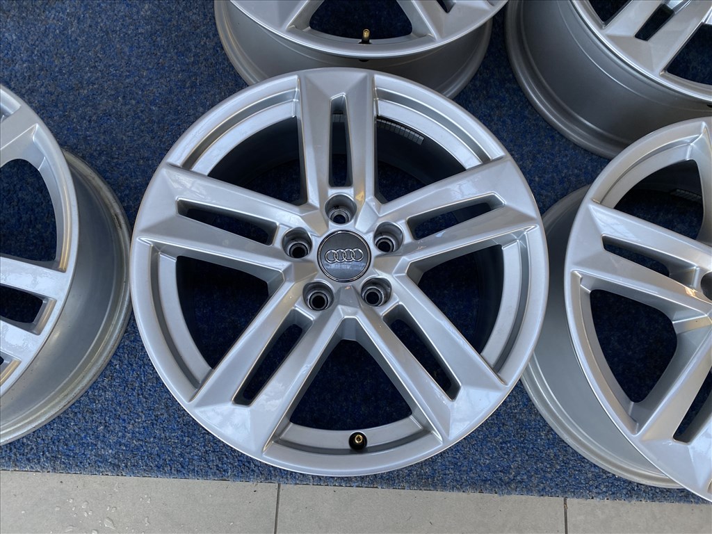 (3043)    Audi 17 gyári alufelni felni, 5x112, A4 A3 5. kép