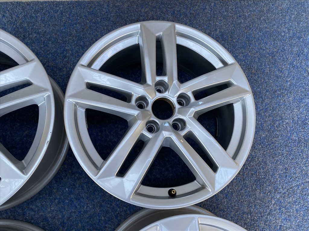 (3043)    Audi 17 gyári alufelni felni, 5x112, A4 A3 6. kép