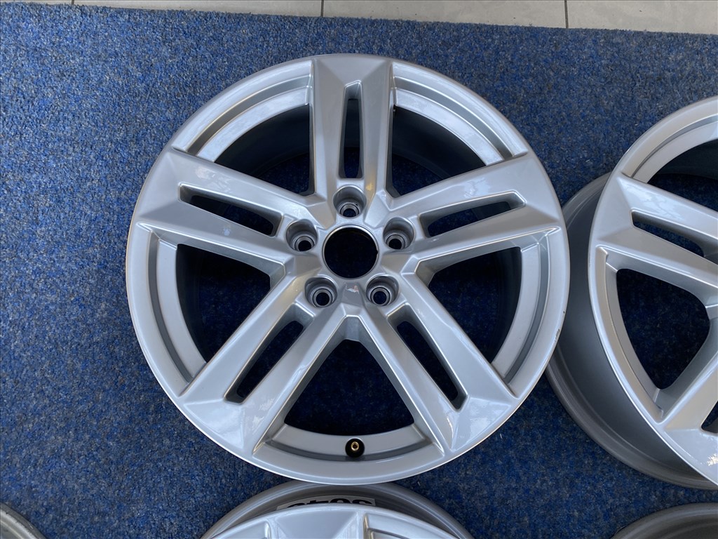 (3043)    Audi 17 gyári alufelni felni, 5x112, A4 A3 7. kép