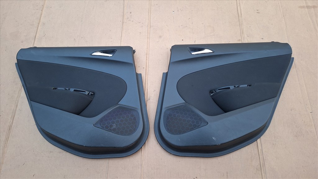 Opel Astra J kombi kárpit kormány 6. kép