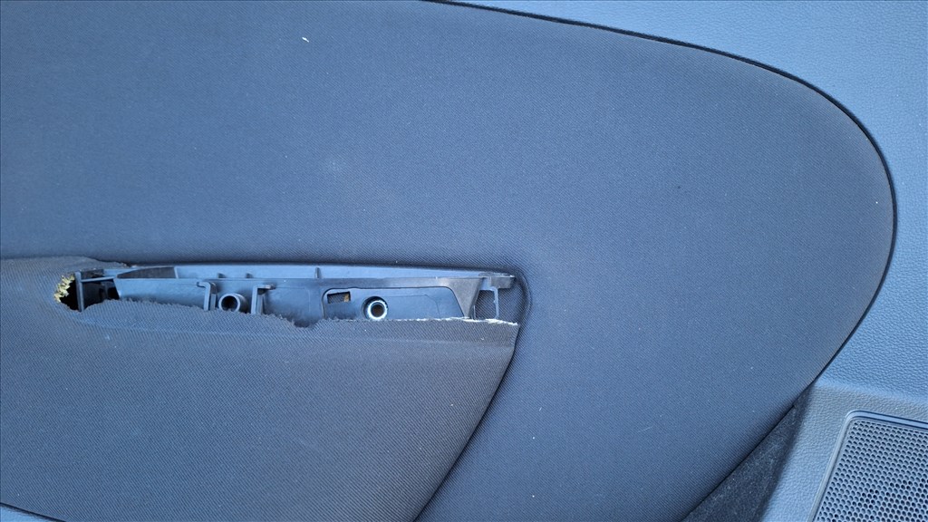 Opel Astra J kombi kárpit kormány 7. kép