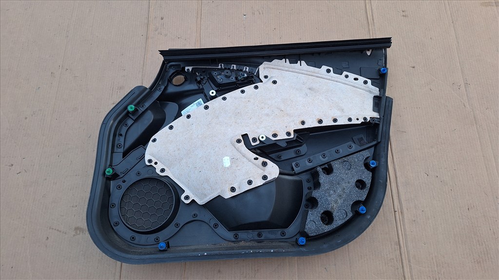 Opel Astra J kombi kárpit kormány 11. kép