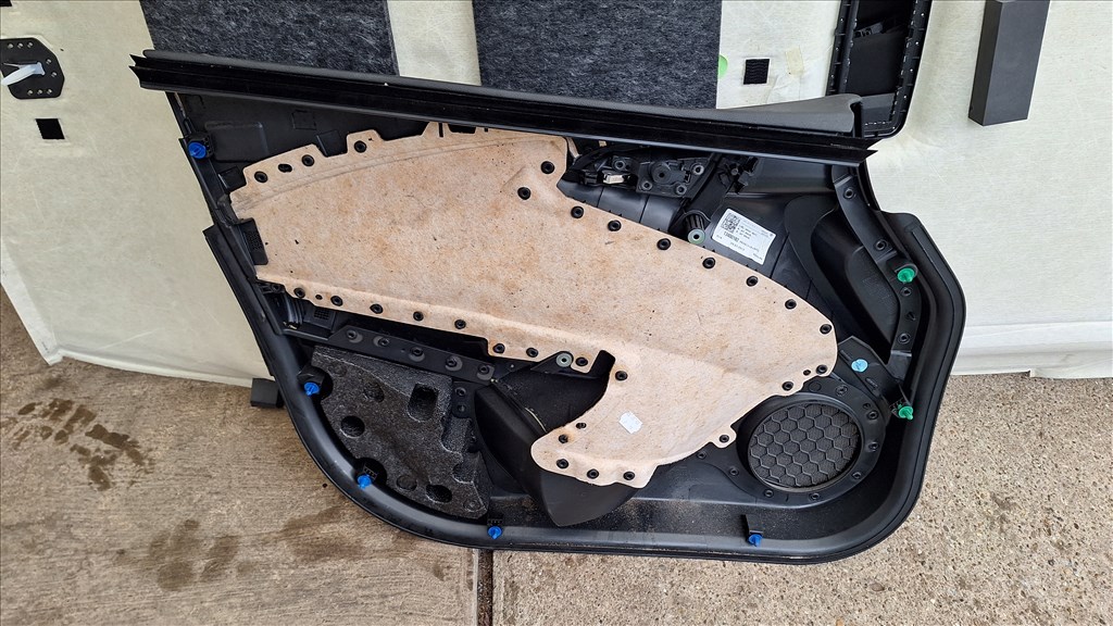 Opel Astra J kombi kárpit kormány 13. kép