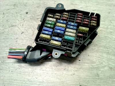 AUDI A4 94-98 Biztosítéktábla BCM BSI BSM SAM GEM modul 