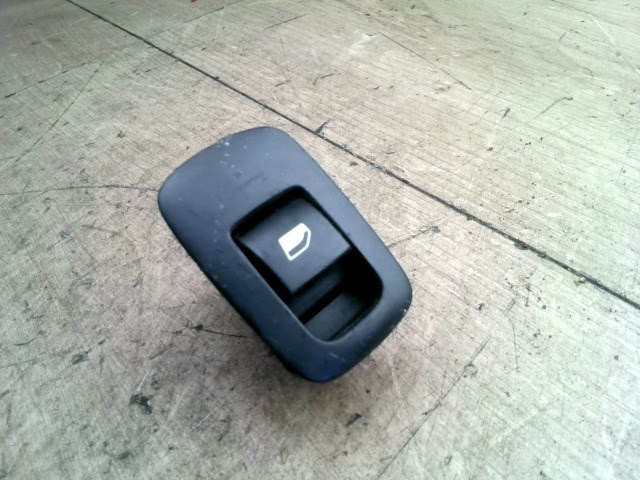 CITROEN C4 Picasso 2006.10.01-2010.10.31 Jobb hátsó ablakemelő kapcsoló 1. kép