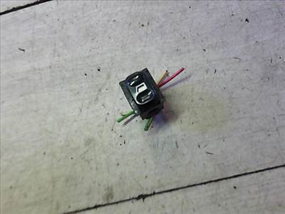 CITROEN XSARA 00.11-04.12 Jobb első ablakemelő kapcsoló