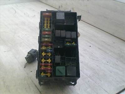 FORD FOCUS 98-04 Biztosítéktábla BCM BSI BSM SAM GEM modul Motortér
