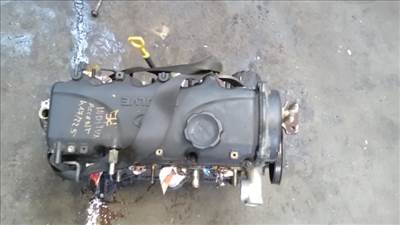 HYUNDAI ACCENT 94-97 Motor. benzin fűzött blokk hengerfejjel