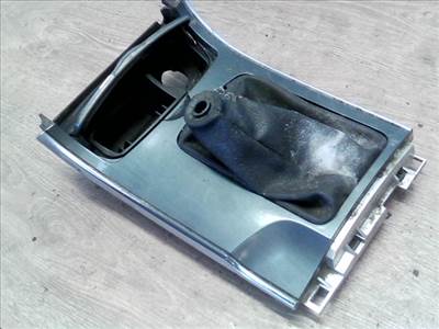 MAZDA 6 05-08 Váltókar keret