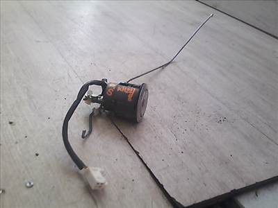 MAZDA DEMIO 98.08-00.05 Csomagtérajtó dugózár