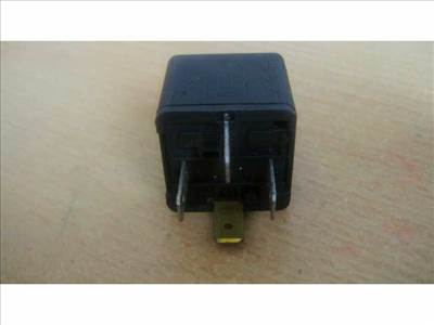 OPEL ASTRA F 91-94 RELÉ