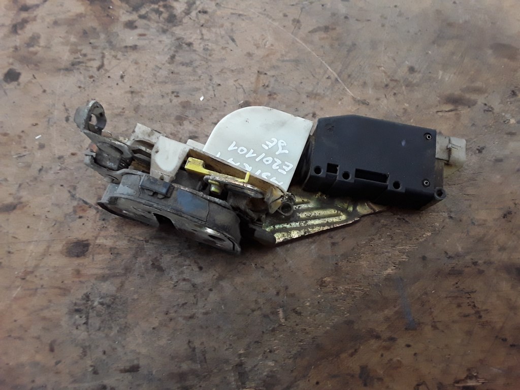 OPEL ASTRA F 94-02 Jobb első ajtó zárszerkezet mechanikus 1. kép