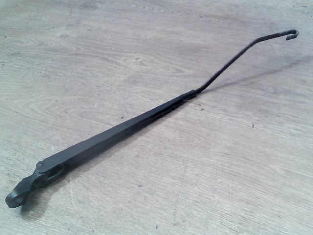 PEUGEOT 306 97-02 Ablaktörlő kar jobb első 1. kép