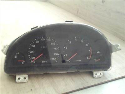 SUZUKI SWIFT 96-05 Kilométeróra