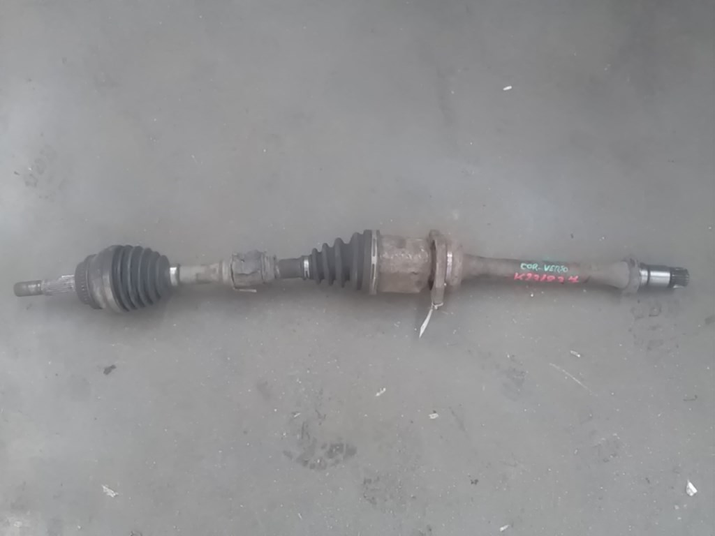 TOYOTA Corolla Verso 02.01.01-04.05.31 Jobb első féltengely 1. kép