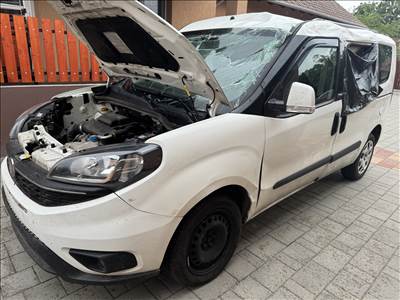 Fiat Doblo II bontott alkatrészei