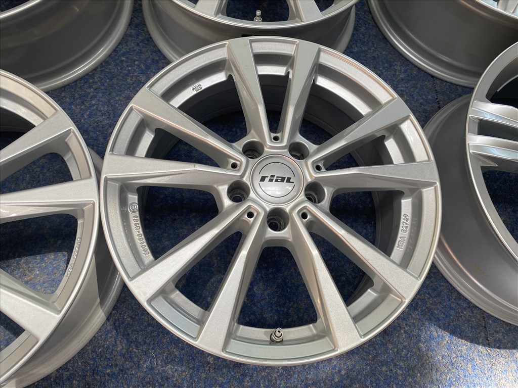 Rial 17 alufelni felni, 5x112, Volkswagen Mercedes C CLA  (3670) 4. kép