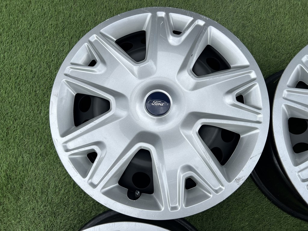 5x108 17" Ford gyári lemezfelni + dísztárcsa 7,5Jx17h2 ET52,5 5. kép