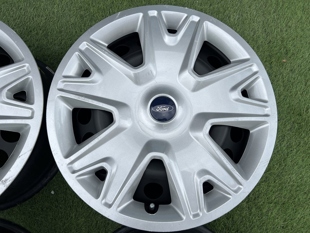 5x108 17" Ford gyári lemezfelni + dísztárcsa 7,5Jx17h2 ET52,5 6. kép