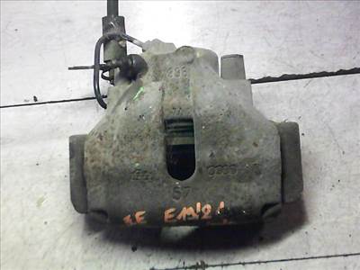 AUDI A4 94-98 Jobb első féknyereg munkahengerrel