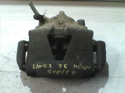 DAEWOO LANOS -01 Jobb első féknyereg munkahengerrel