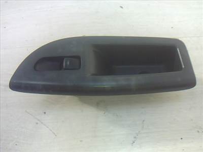 DAEWOO NUBIRA 99-03 Jobb első ablakemelő kapcsoló