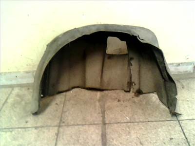 FIAT STILO 01.09-06.12 Bal hátsó kerékjárati dobbetét 