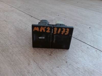 FORD MONDEO 01-07 Csomagtartó nyitó gomb