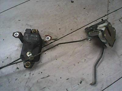 MITSUBISHI SPACE WAGON Bal hátsó ajtó zárszerkezet központi záras