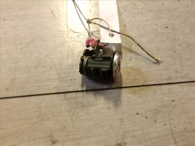 NISSAN VANETTE CARGO Zárhenger / dugózár / jobb tolóajtó