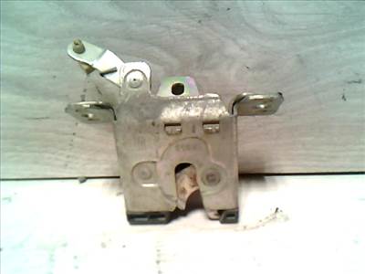 OPEL CORSA B 93-00 Csomagtérajtó zárszerkezet