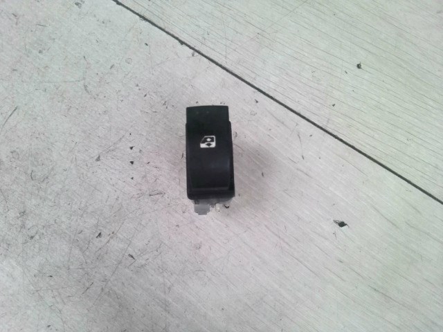 RENAULT MEGANE 02-05 Bal hátsó ablakemelő kapcsoló 1. kép