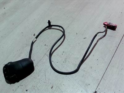 RENAULT THALIA 02.03-08.10 Rádió távirányító