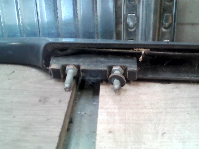 SKODA OCTAVIA 00-04 Bal tetőcsomagtartó hosszanti sín tetősín 1. kép