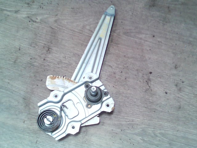 SUZUKI SWIFT 05-10 Jobb hátsó ablakemelő szerkezet mechanikus 1. kép