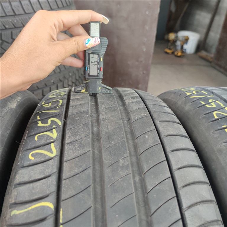  225/50 R18 Michelin nyári gumi 42000ft a 4db/161/ 3. kép