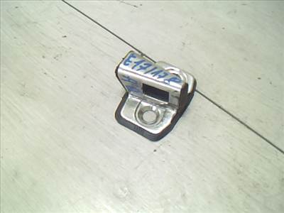 AUDI A4 98-01 Zárütköző