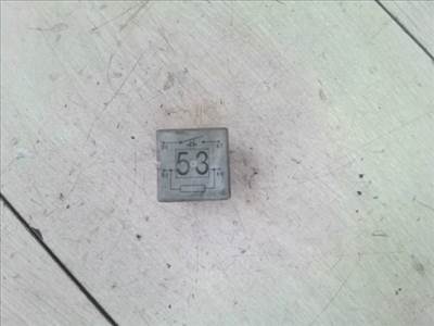 AUDI A6 97-04 Hűtőventilátor relé